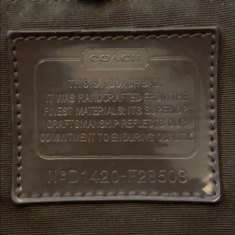 Coach large shoulder bag. Signature C pattern - Picture 11 of 16